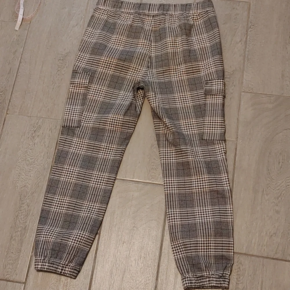 Gifted To My 200th Sell 3-3-26 - Picture 6 of 9